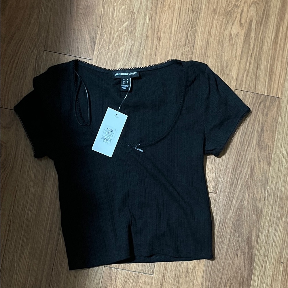 Black Women's crop Top